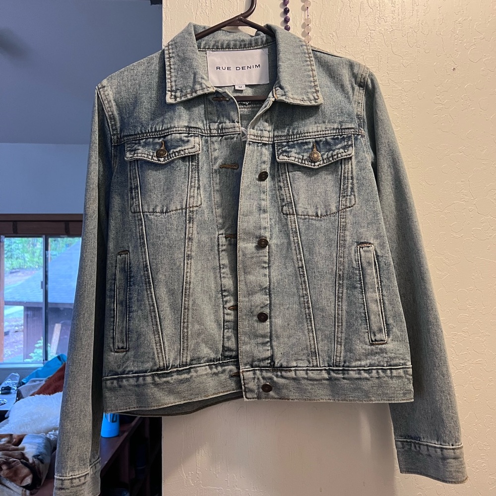 RUE DENIM Light Wash Classic Denim Jacket - Picture 2 of 4